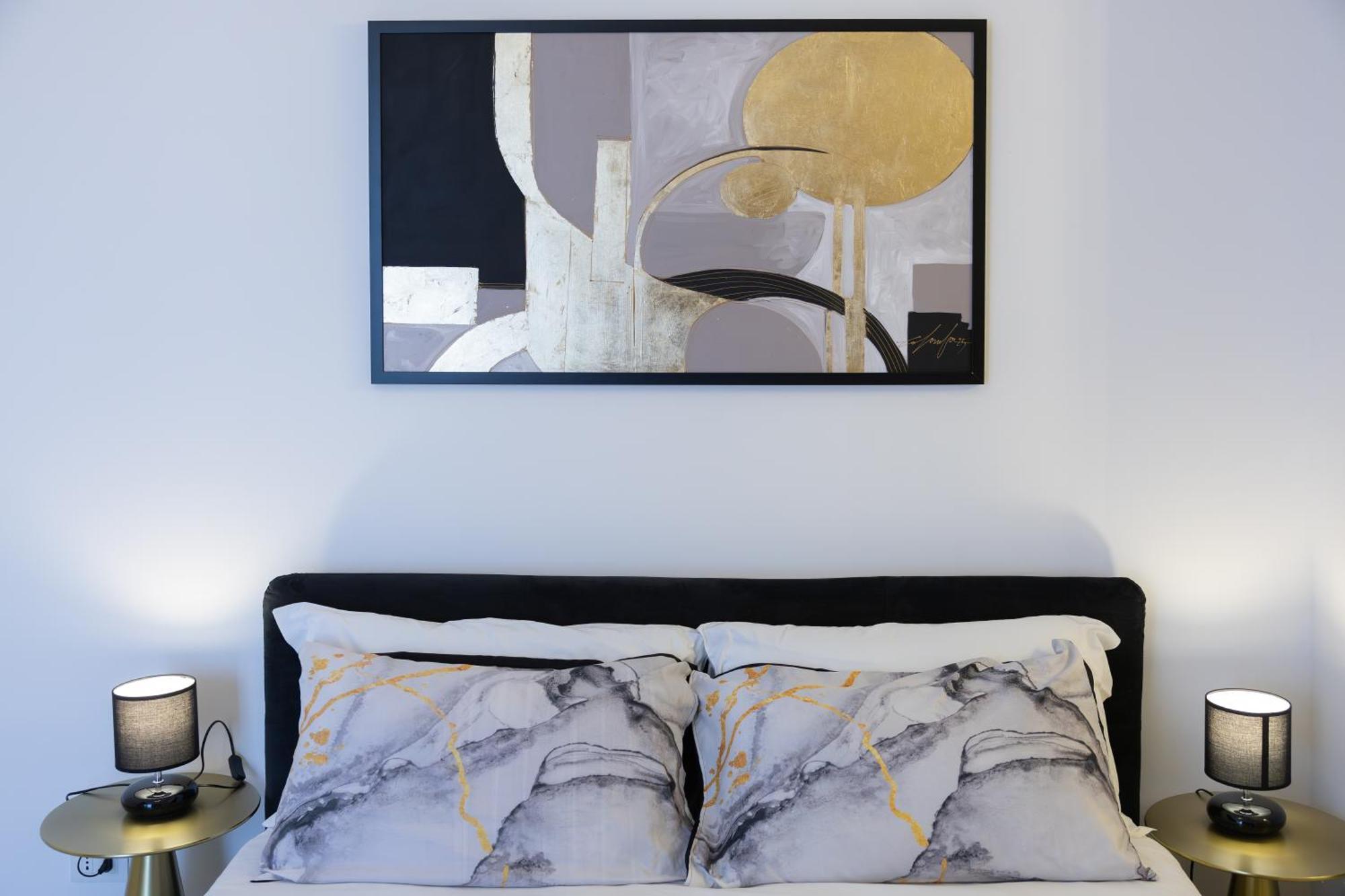 Adamas Apartment , Rooms And Suite Trapani Bagian luar foto